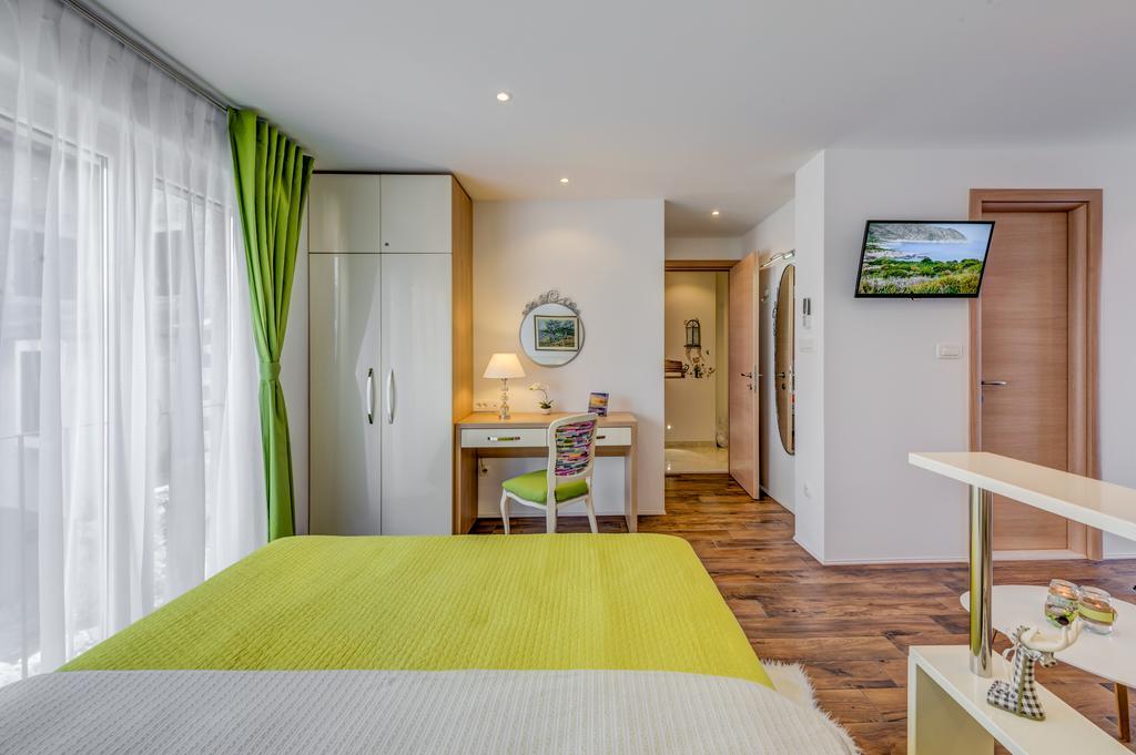 Room&Studio Apartment Just Enjoy Split Exterior foto