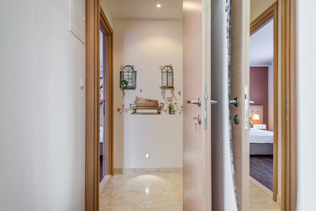 Room&Studio Apartment Just Enjoy Split Exterior foto