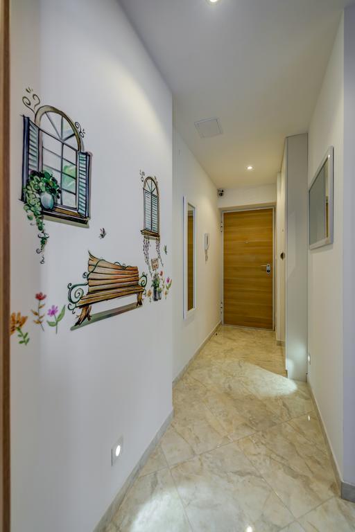 Room&Studio Apartment Just Enjoy Split Exterior foto
