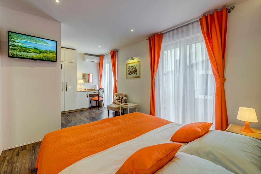Room&Studio Apartment Just Enjoy Split Exterior foto
